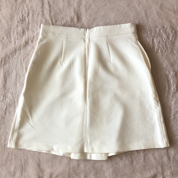 Forever 21 Skirt - Picture 2 of 2